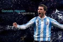 阿森纳稳居英超榜首，周末大战切尔西备受关注